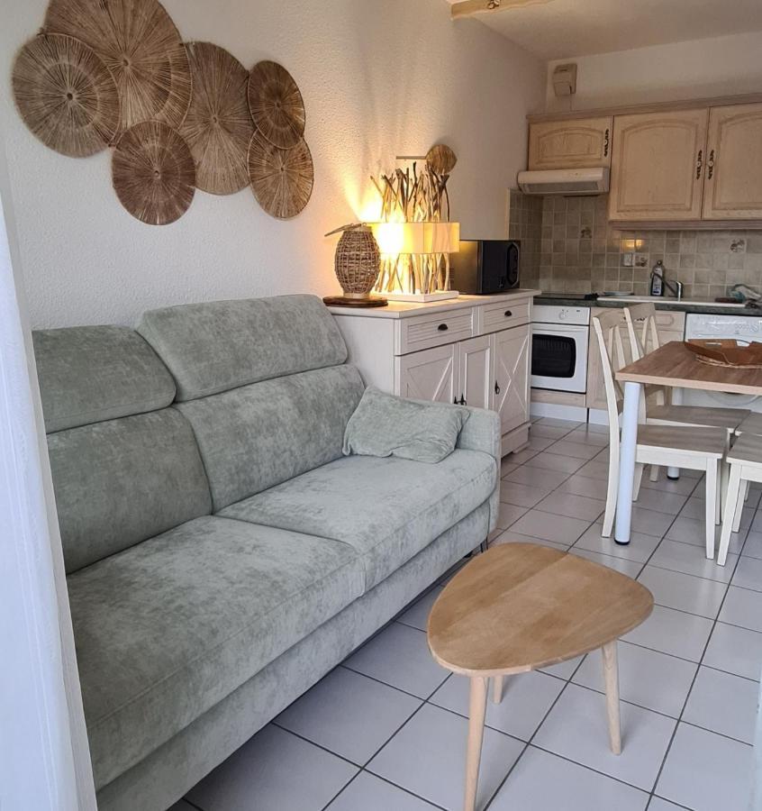 Le Tamaya Plage: Charming Garden Apartment Steps from Beach Cavalaire-sur-Mer Exterior photo
